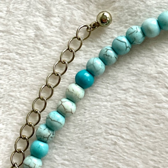 Beaded Turquoise Necklace/w Rhinestones - Picture 17 of 17